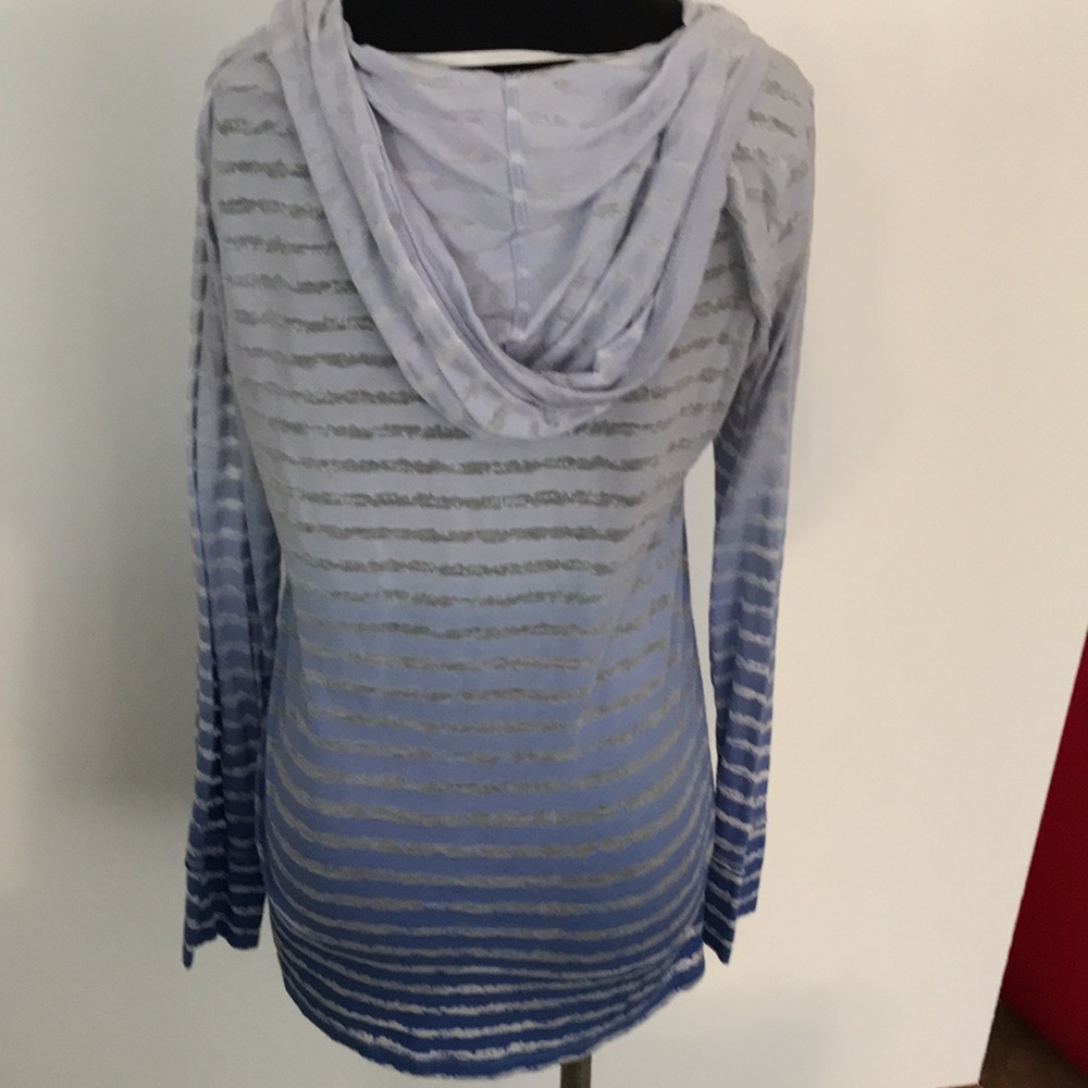 Calvin Klein Performance long sleeved top - Picture 3 of 11